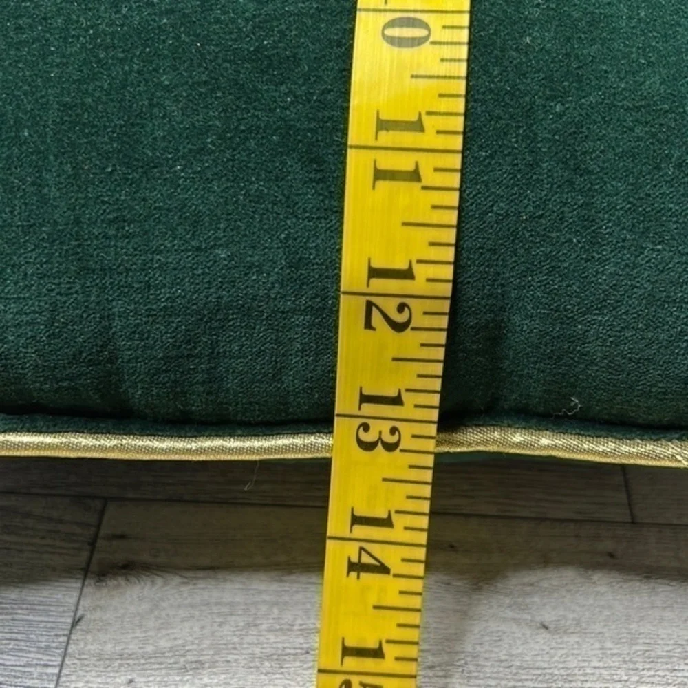 N/A velvet green